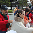 201211242